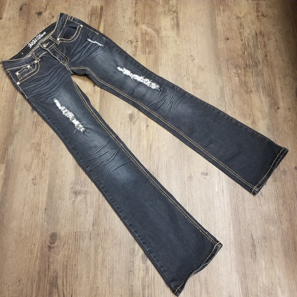 ViVi Diva jeans stretchy embellished worn look
